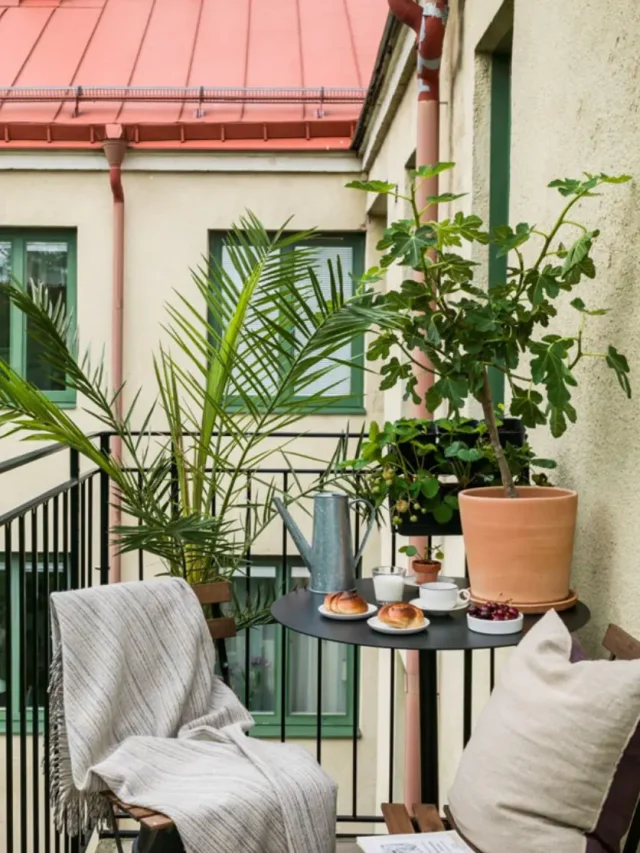 Apartment balcony decoration ideas